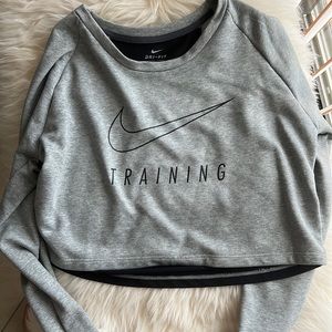 Nike dry fit cropped shirt